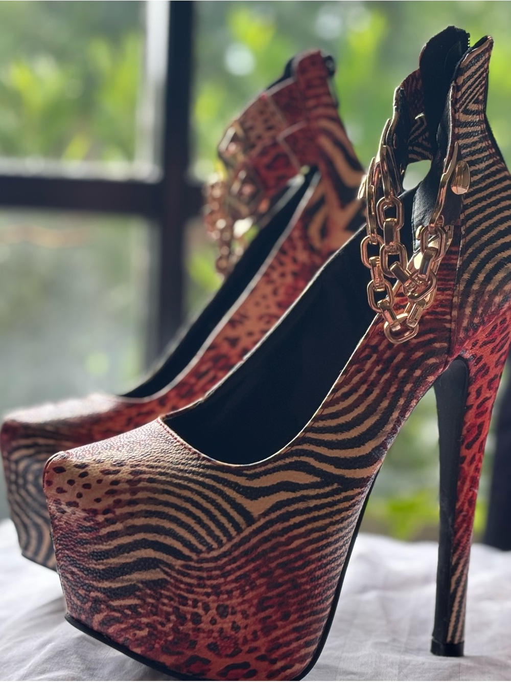 Charlotte Russe Red and Black Animal-Print Platform Heels with Gold Chain